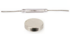 Reed Kontakt mit Magnet